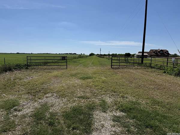 38.7 Acres of Land for Sale in Bigfoot, Texas