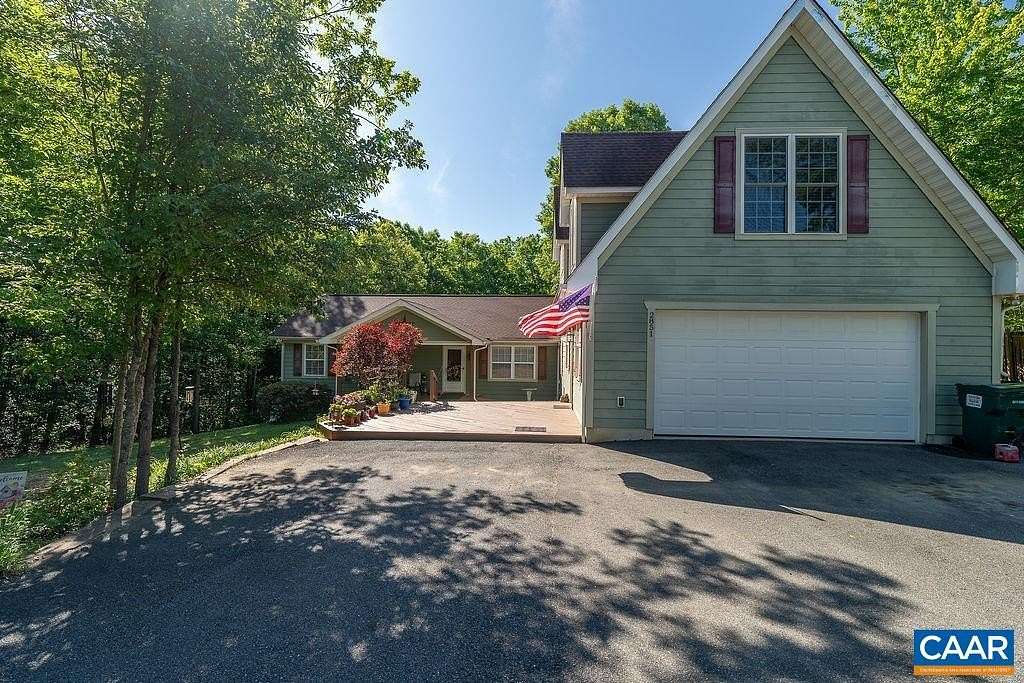 2.2 Acres of Land with Home for Sale in Scottsville, Virginia