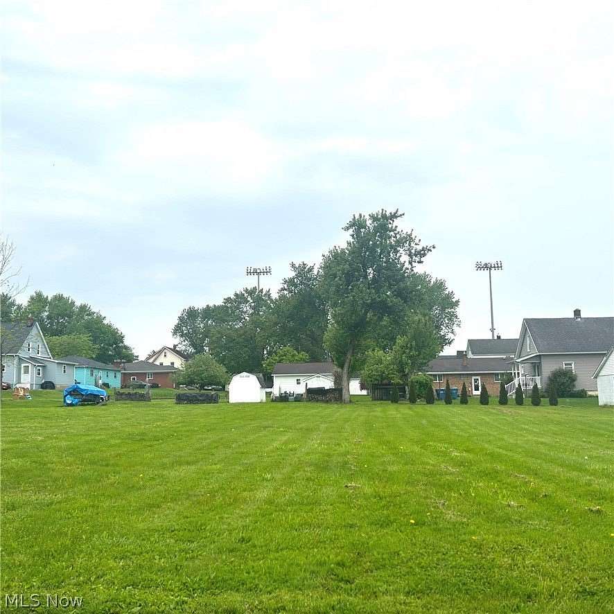 0.41 Acres of Land for Sale in Hubbard, Ohio