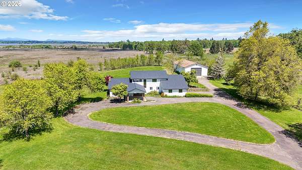 10 Acres of Land with Home for Sale in Eugene, Oregon