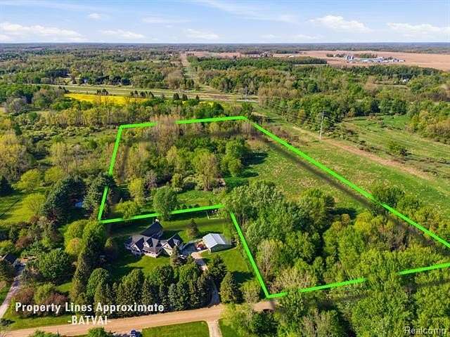 14.5 Acres of Recreational & Residential Land for Sale in Handy Township, Michigan