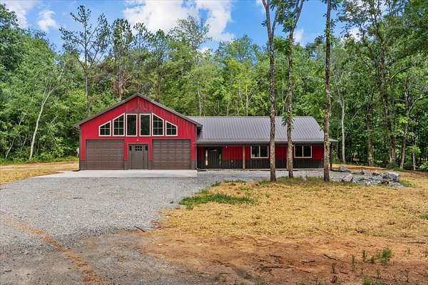 8.5 Acres of Land with Home for Sale in Centerville, Tennessee