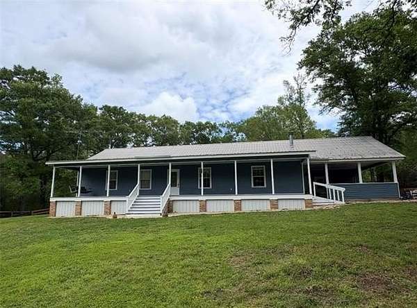 8.7 Acres of Land with Home for Sale in Kentwood, Louisiana