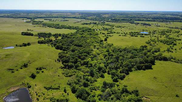 465 Acres of Land for Sale in Howard, Kansas