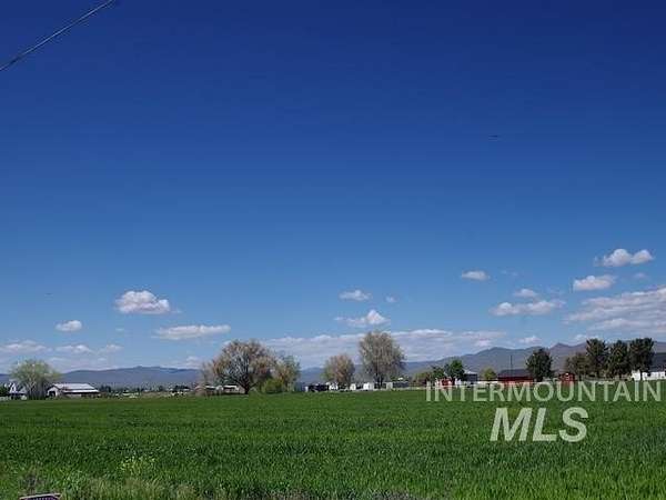 9 Acres of Residential Land for Sale in Weiser, Idaho