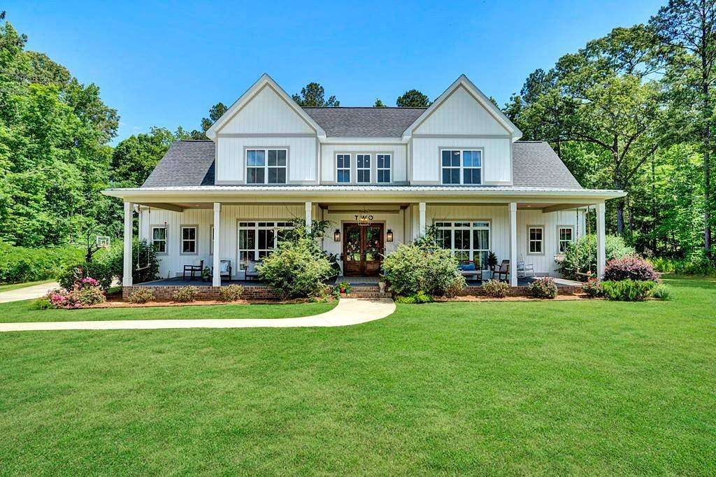 4.57 Acres of Land with Home for Sale in Abbeville, South Carolina