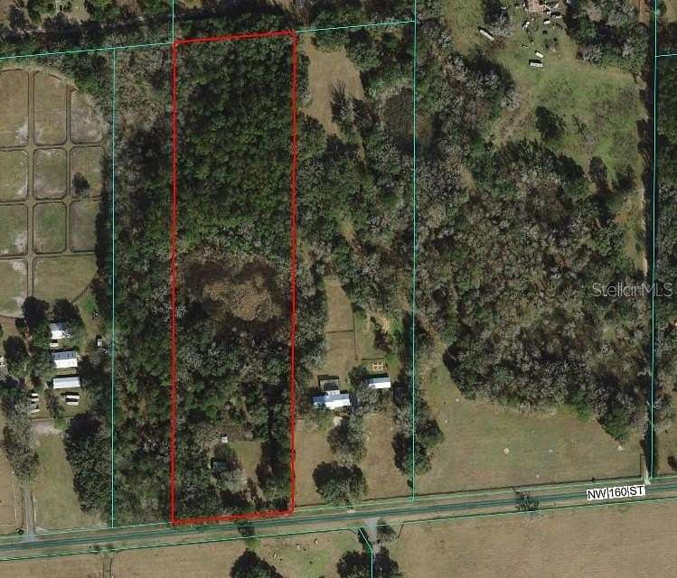 10 Acres of Land with Home for Sale in Reddick, Florida