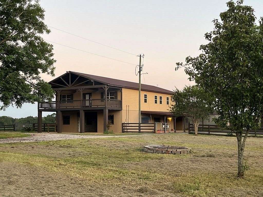 33 Acres of Agricultural Land with Home for Sale in Banks, Alabama