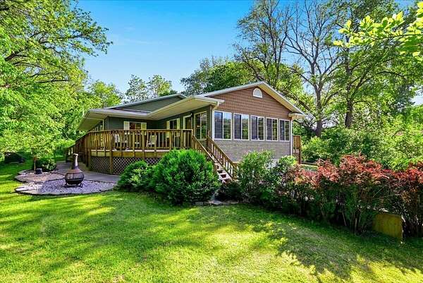 6.5 Acres of Land with Home for Sale in Hamburg, Iowa