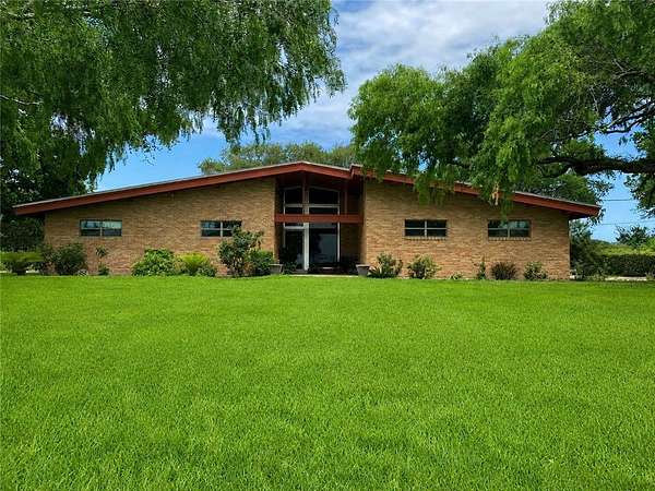 20 Acres of Land with Home for Sale in Mathis, Texas