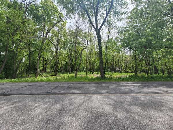 0.93 Acres of Residential Land for Sale in Valparaiso, Indiana
