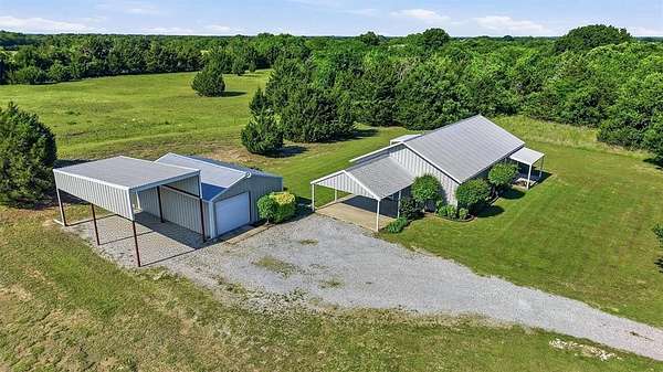 2 Acres of Land with Home for Sale in Blue Ridge, Texas