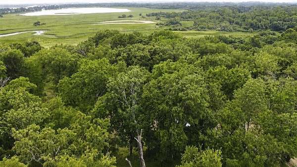 0.85 Acres of Residential Land for Sale in Mabank, Texas