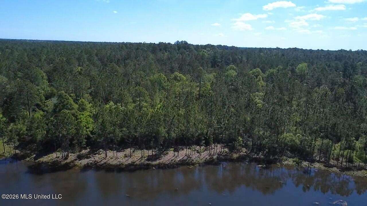 4.28 Acres of Residential Land for Sale in Kiln, Mississippi