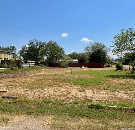 0.21 Acres of Residential Land for Sale in Devine, Texas