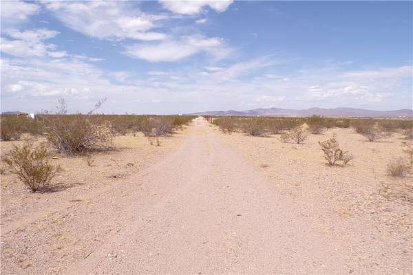 5 Acres of Residential Land for Sale in Dolan Springs, Arizona