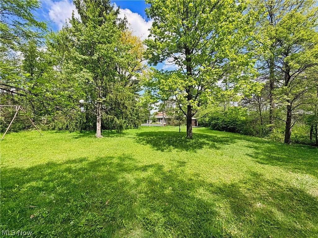 1.67 Acres of Land with Home for Sale in Brecksville, Ohio