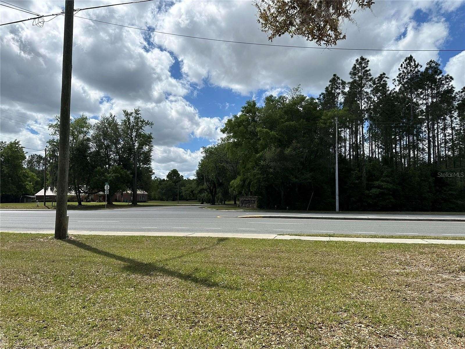 5.36 Acres of Improved Commercial Land for Sale in Lake City, Florida