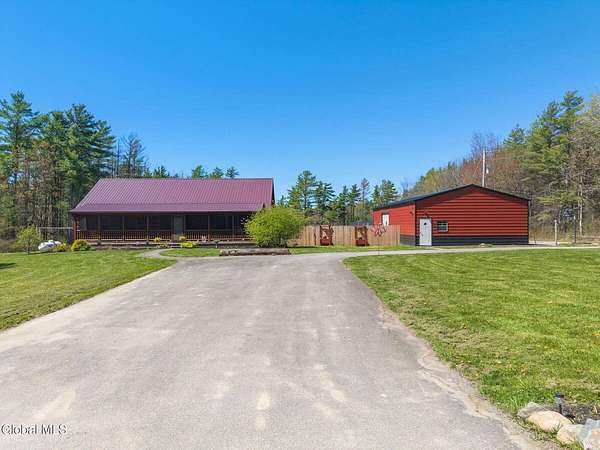 9.48 Acres of Land with Home for Sale in Grafton, New York