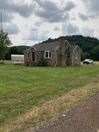 18.4 Acres of Land with Home for Sale in St. Louisville, Ohio