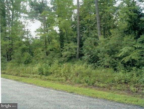 10 Acres of Residential Land for Sale in Lancaster, Virginia