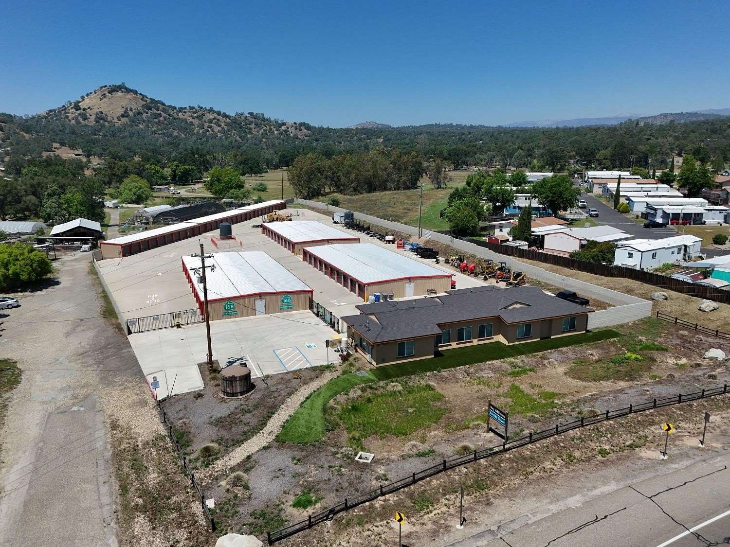 2.28 Acres of Improved Mixed-Use Land for Sale in Prather, California