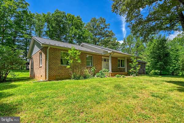 13.7 Acres of Land with Home for Sale in Bumpass, Virginia