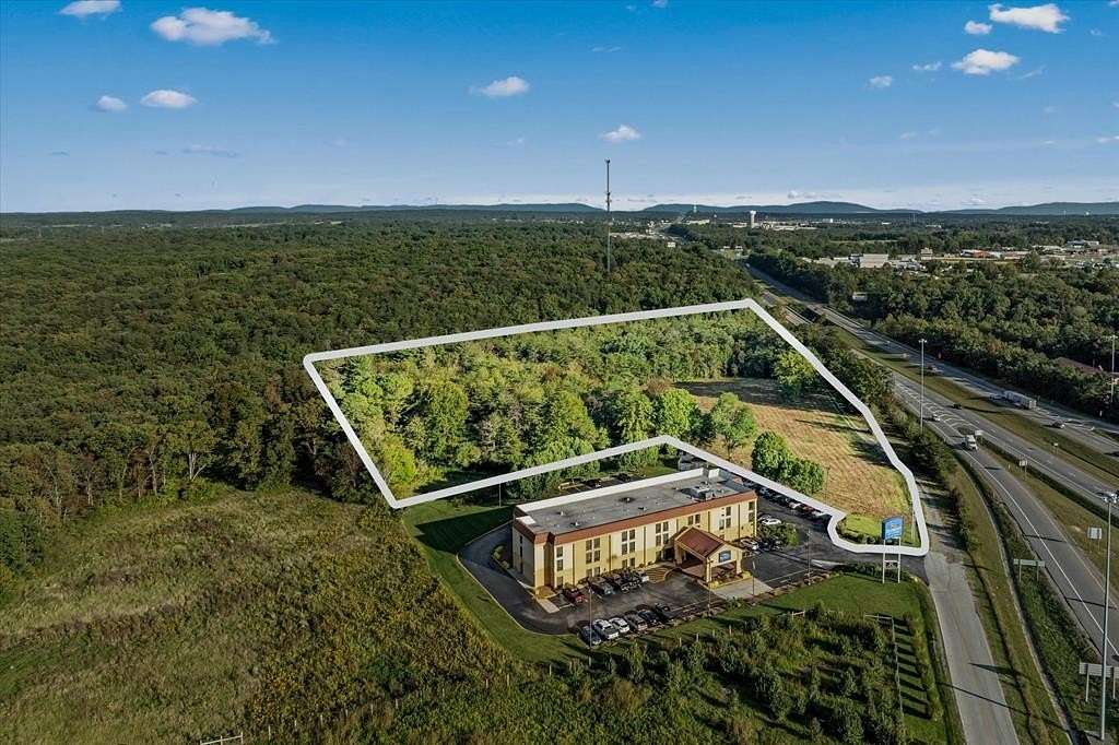 14.6 Acres of Commercial Land for Sale in Crossville, Tennessee