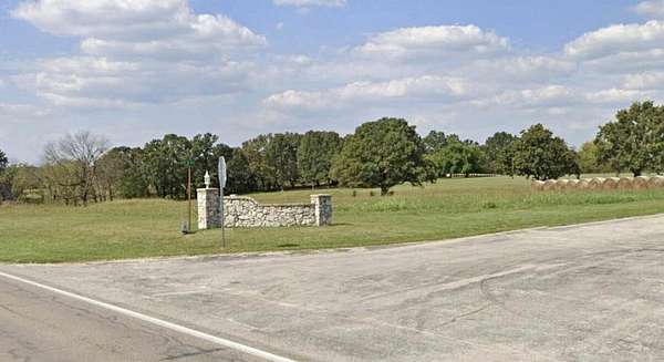4.8 Acres of Land for Sale in Buffalo, Missouri