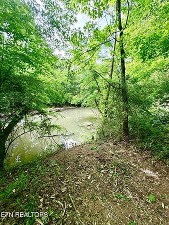 1.2 Acres of Residential Land for Sale in Maryville, Tennessee