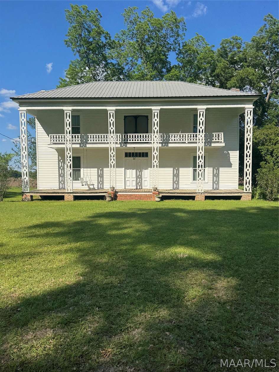 3 Acres of Land with Home for Sale in Camden, Alabama