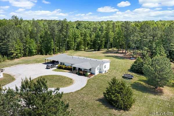 4 Acres of Land with Home for Sale in Kenbridge, Virginia
