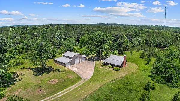 12 Acres of Land with Home for Sale in Hudson, Texas