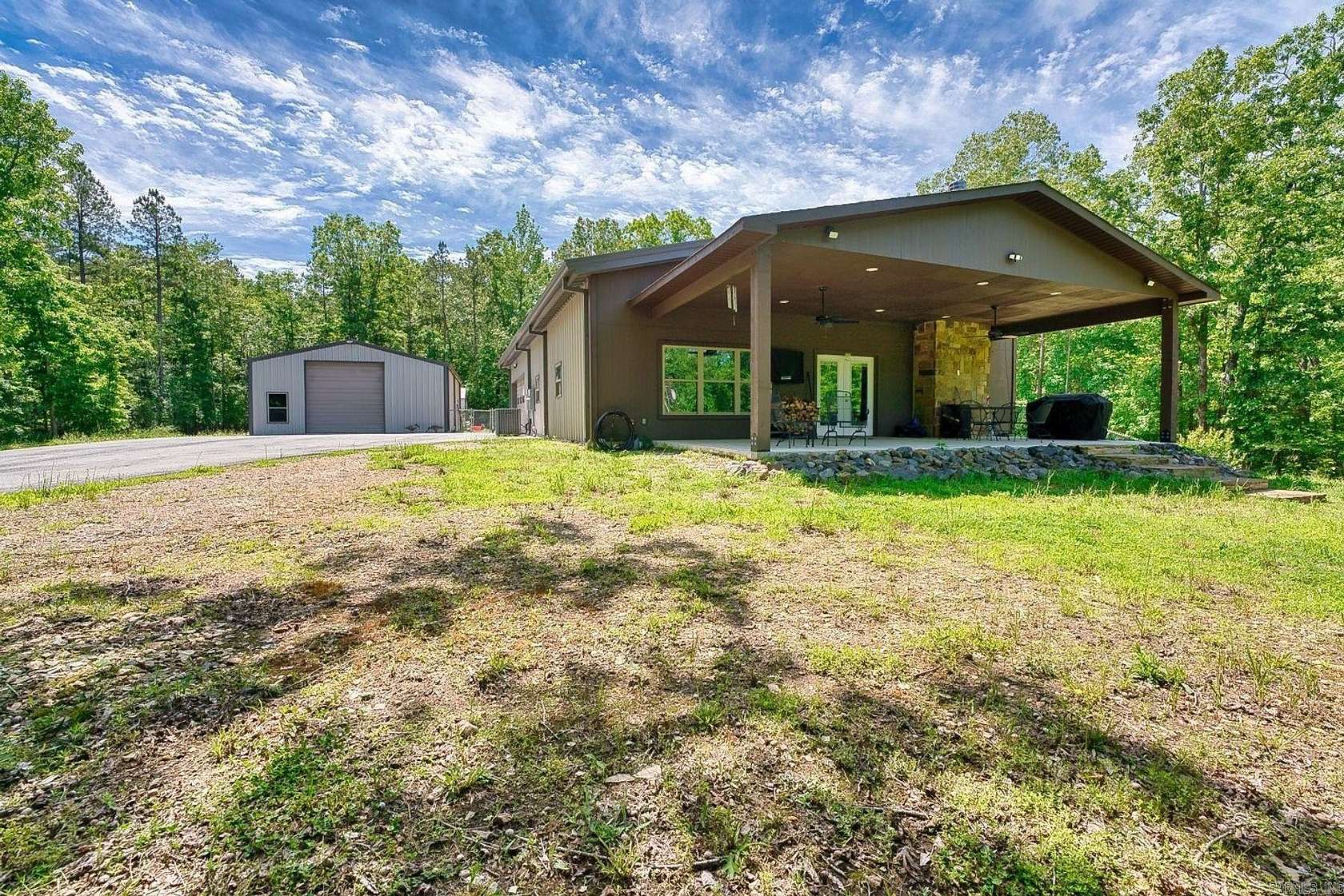 7 Acres of Land with Home for Sale in Hot Springs, Arkansas