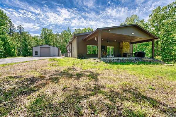 7 Acres of Land with Home for Sale in Hot Springs, Arkansas