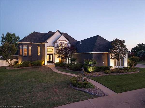2 Acres of Land with Home for Sale in Fort Smith, Arkansas