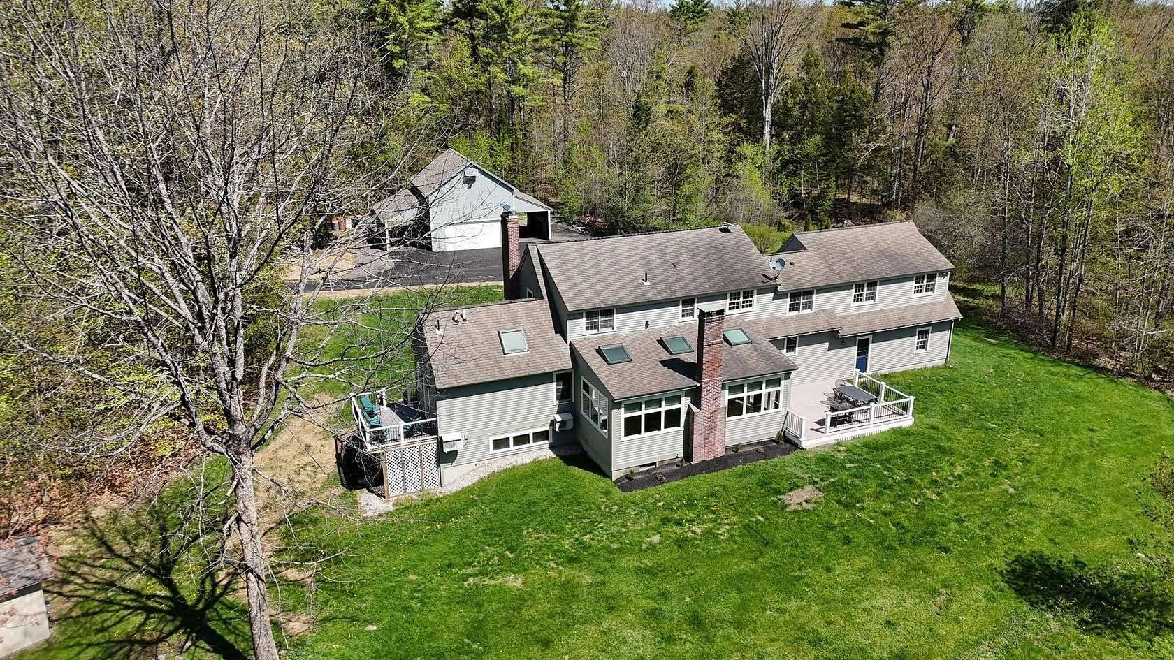 5.47 Acres of Land with Home for Sale in Cumberland Town, Maine