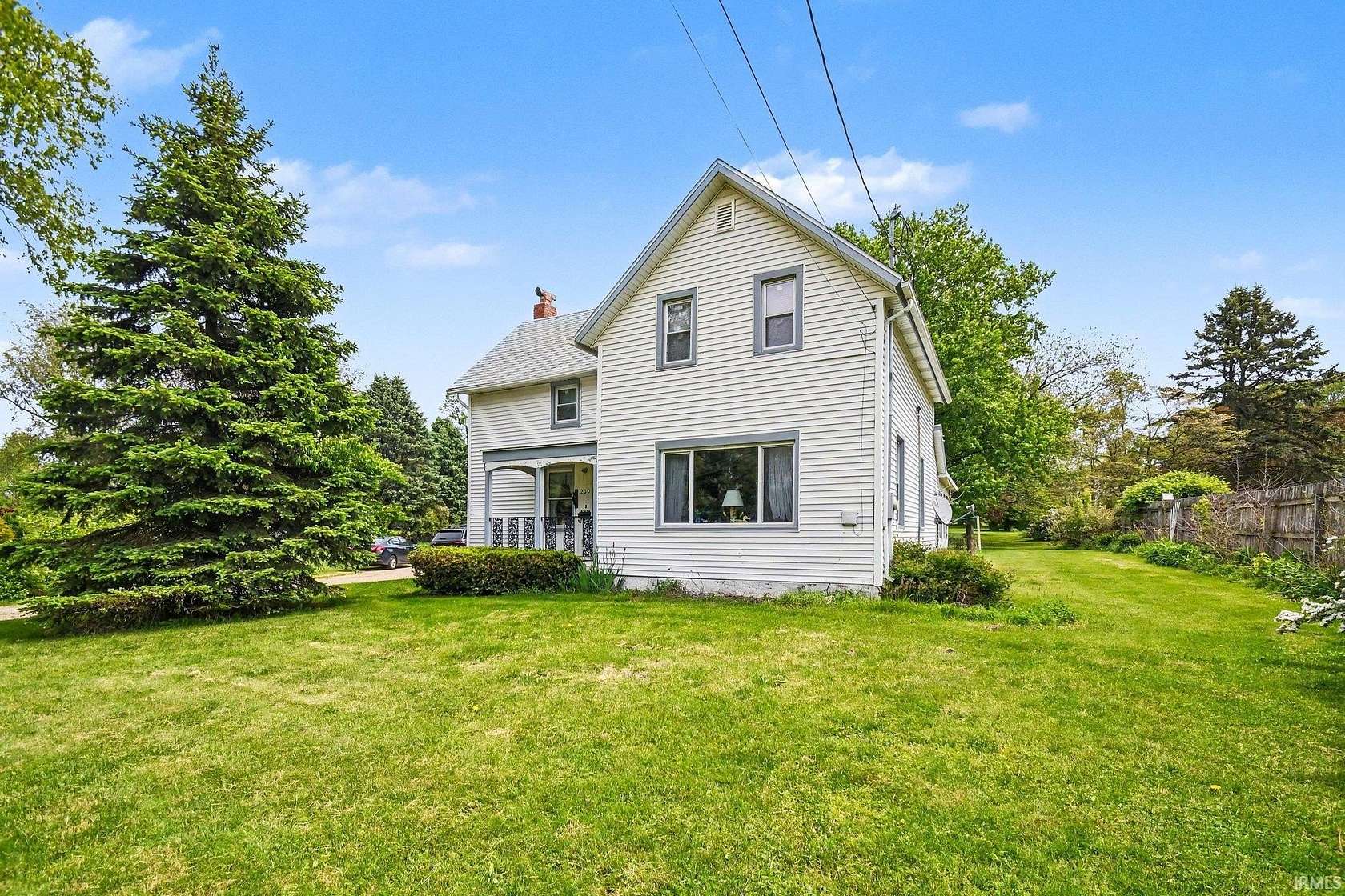 2.15 Acres of Land with Home for Sale in Syracuse, Indiana