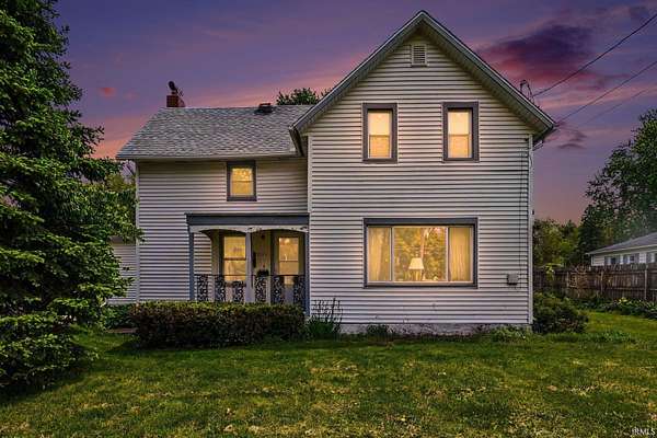 2.15 Acres of Land with Home for Sale in Syracuse, Indiana