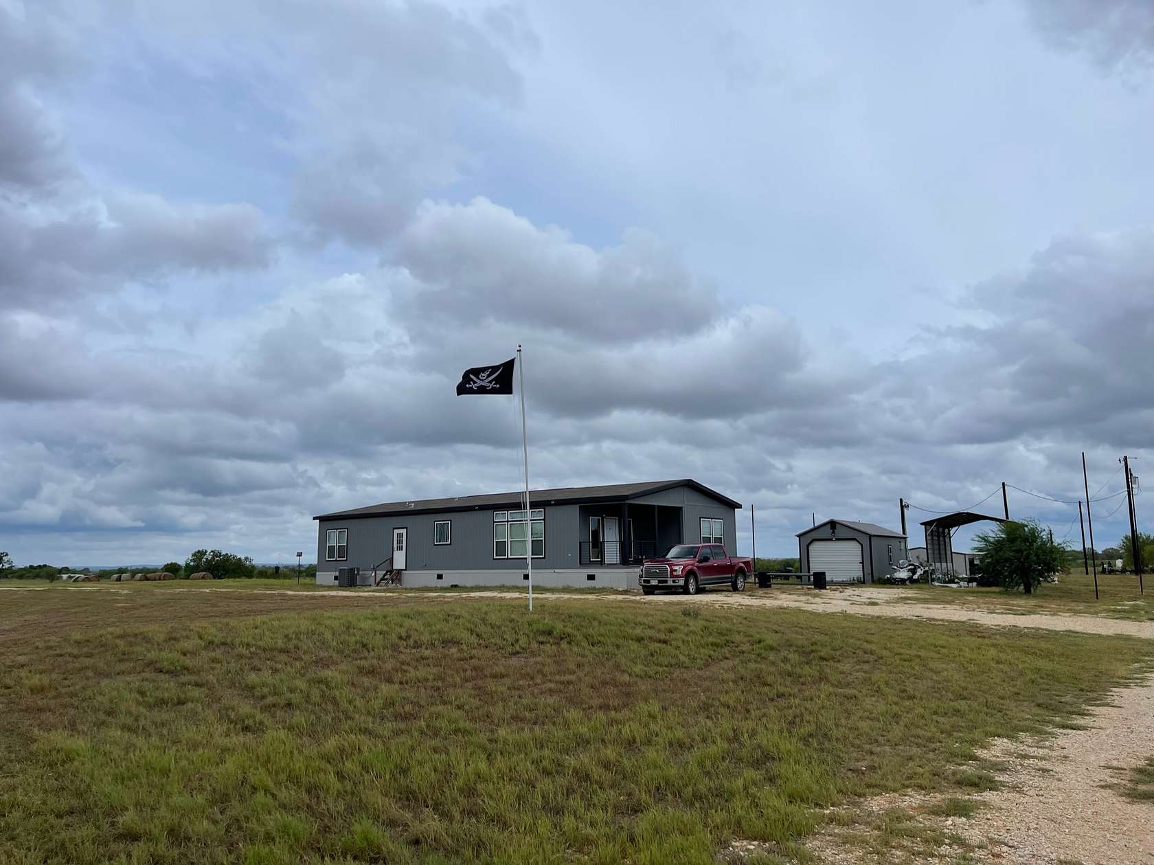 10 Acres of Land with Home for Lease in Floresville, Texas