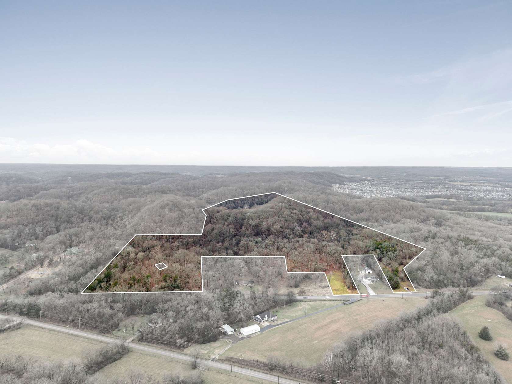 32.5 Acres of Agricultural Land for Sale in Franklin, Tennessee