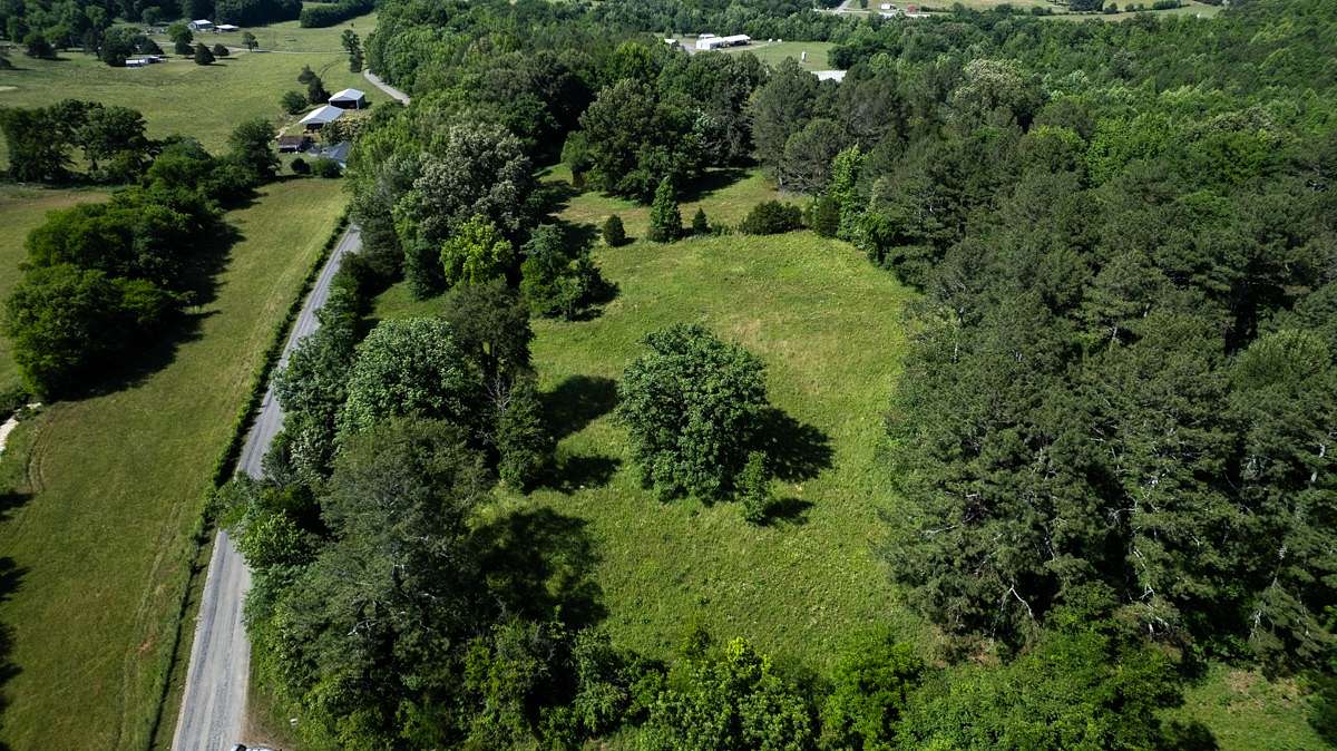 6.6 Acres of Residential Land for Sale in Ardmore, Tennessee