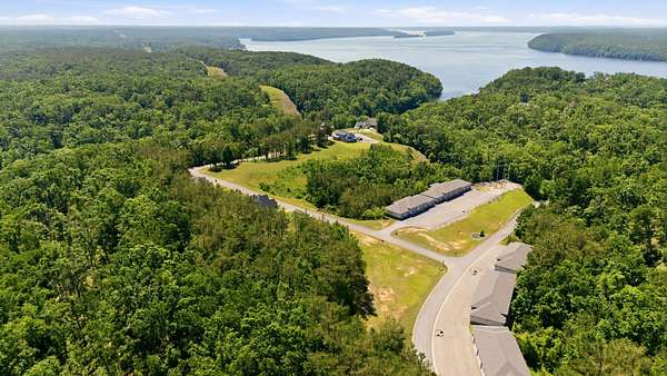 0.38 Acres of Residential Land for Sale in Savannah, Tennessee