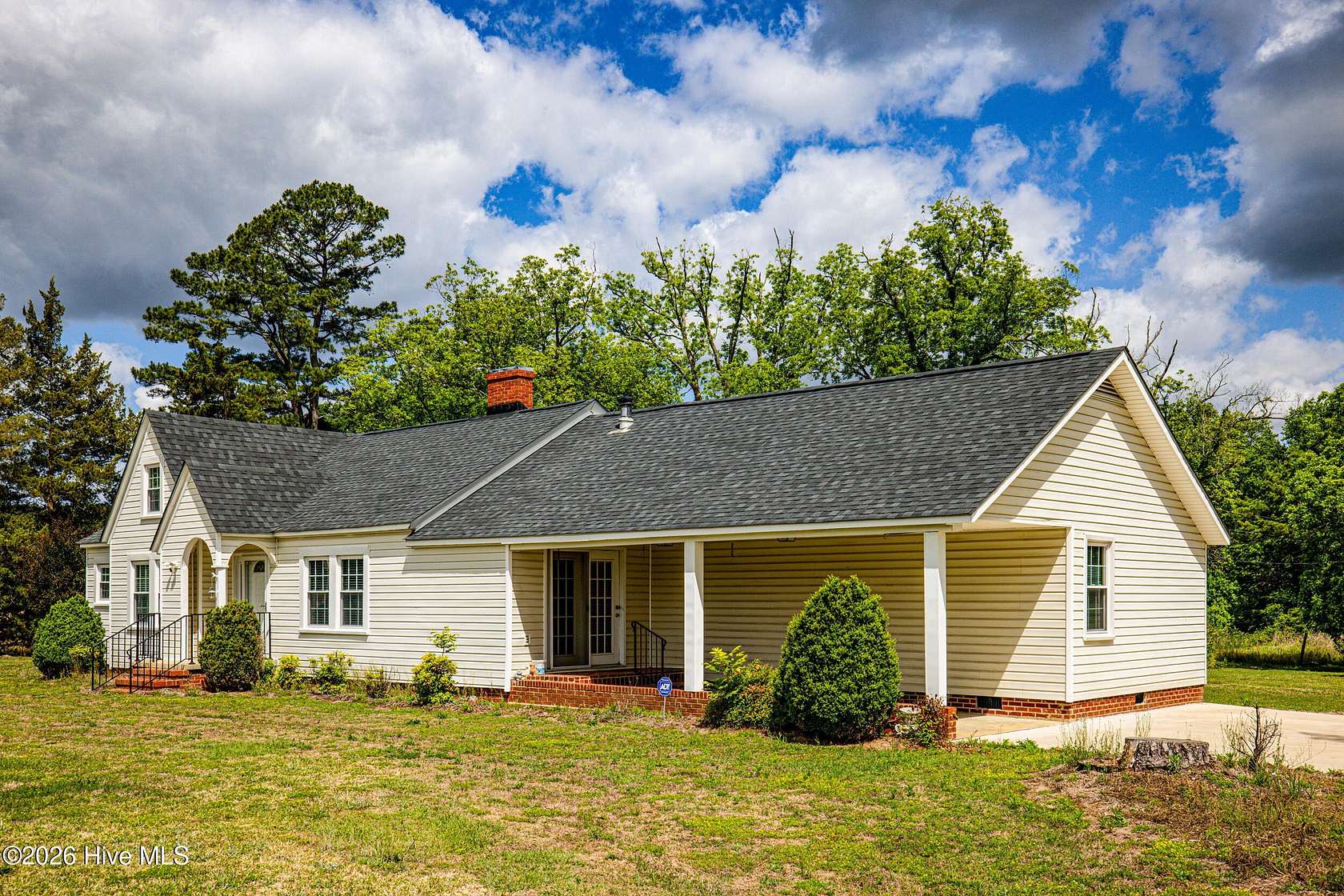 5.1 Acres of Improved Mixed-Use Land for Sale in Middlesex, North Carolina
