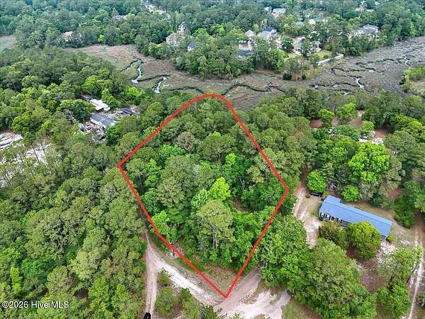 1 Acre of Residential Land for Sale in Shallotte, North Carolina