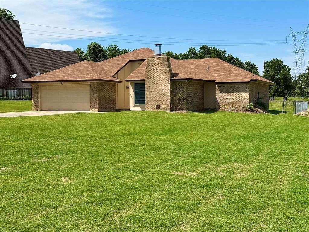 2 Acres of Land with Home for Sale in Choctaw, Oklahoma
