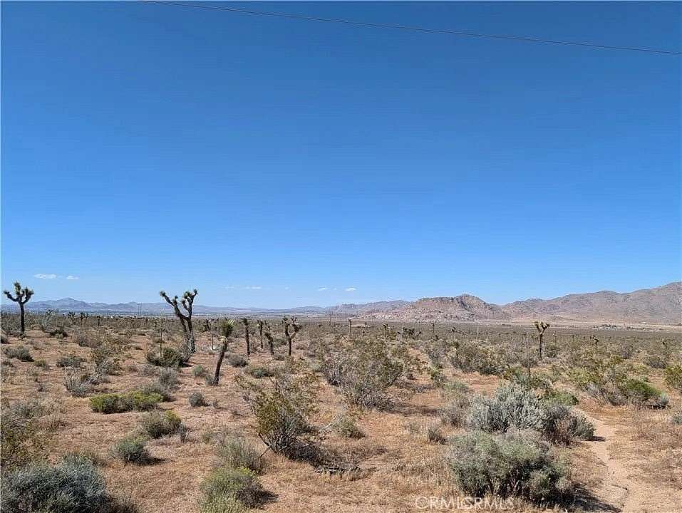 40 Acres of Land for Sale in Apple Valley, California