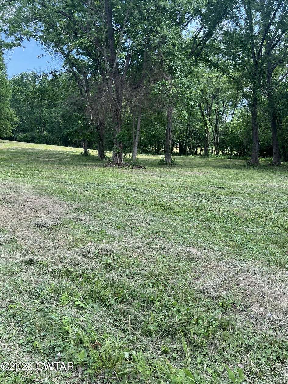 6 Acres of Residential Land for Sale in Bradford, Tennessee