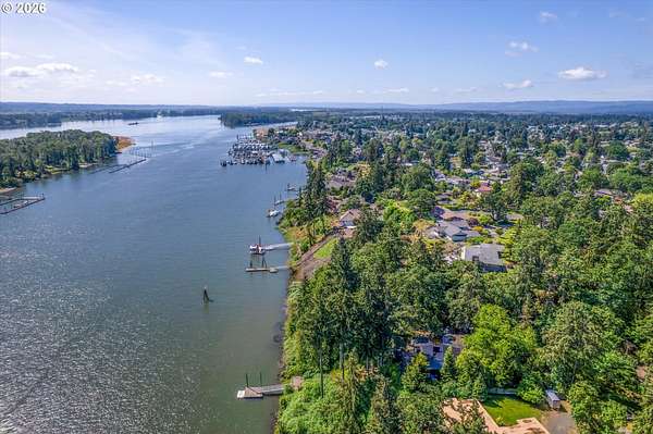 1.1 Acres of Residential Land for Sale in St. Helens, Oregon