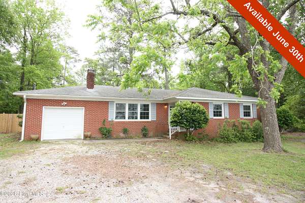 6.15 Acres of Land with Home for Lease in Hampstead, North Carolina